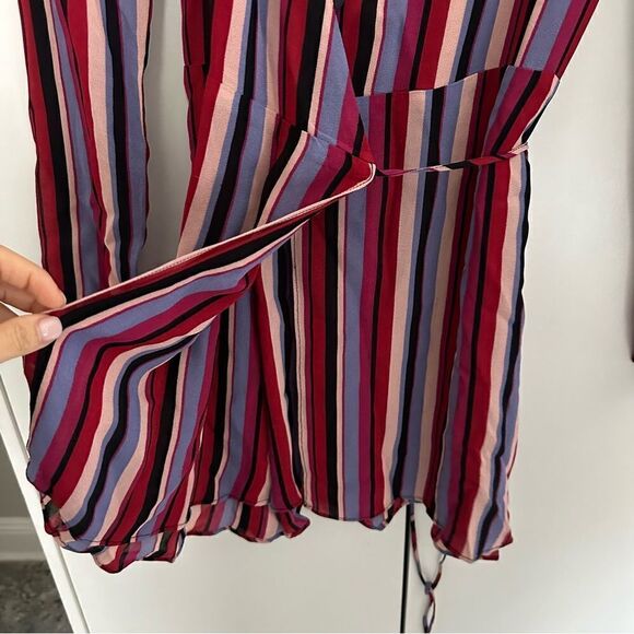 REFORMATION Gjelina Wrap Mini Dress - Picture 6 of 9